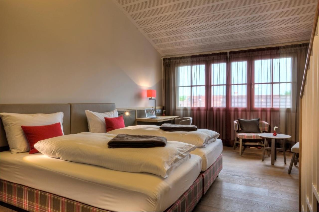 Hotel Zur Post Aschheim Bagian luar foto